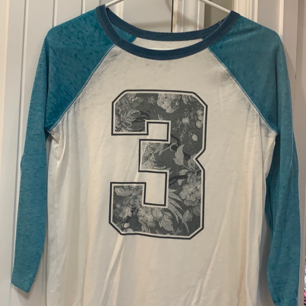 3/4 sleeve burnout tee